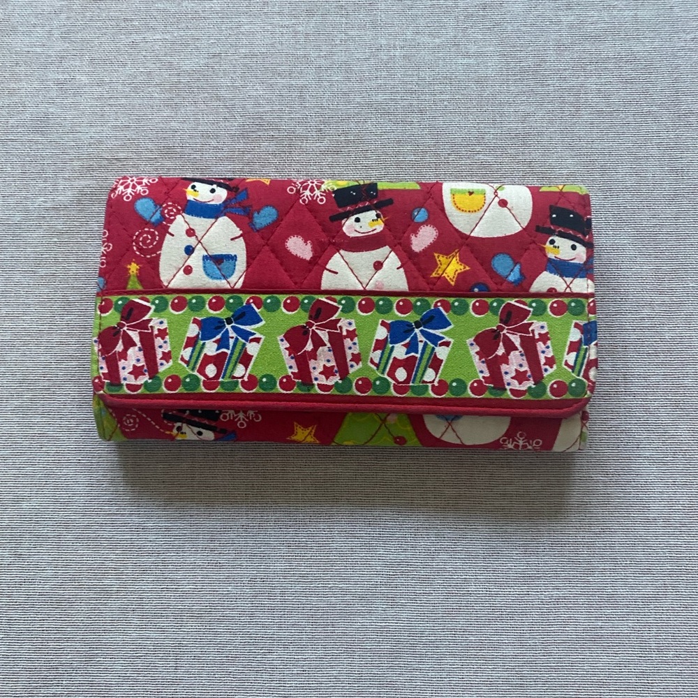 Vintage quilted red holiday snowman whimsical Christmas print wallet.
